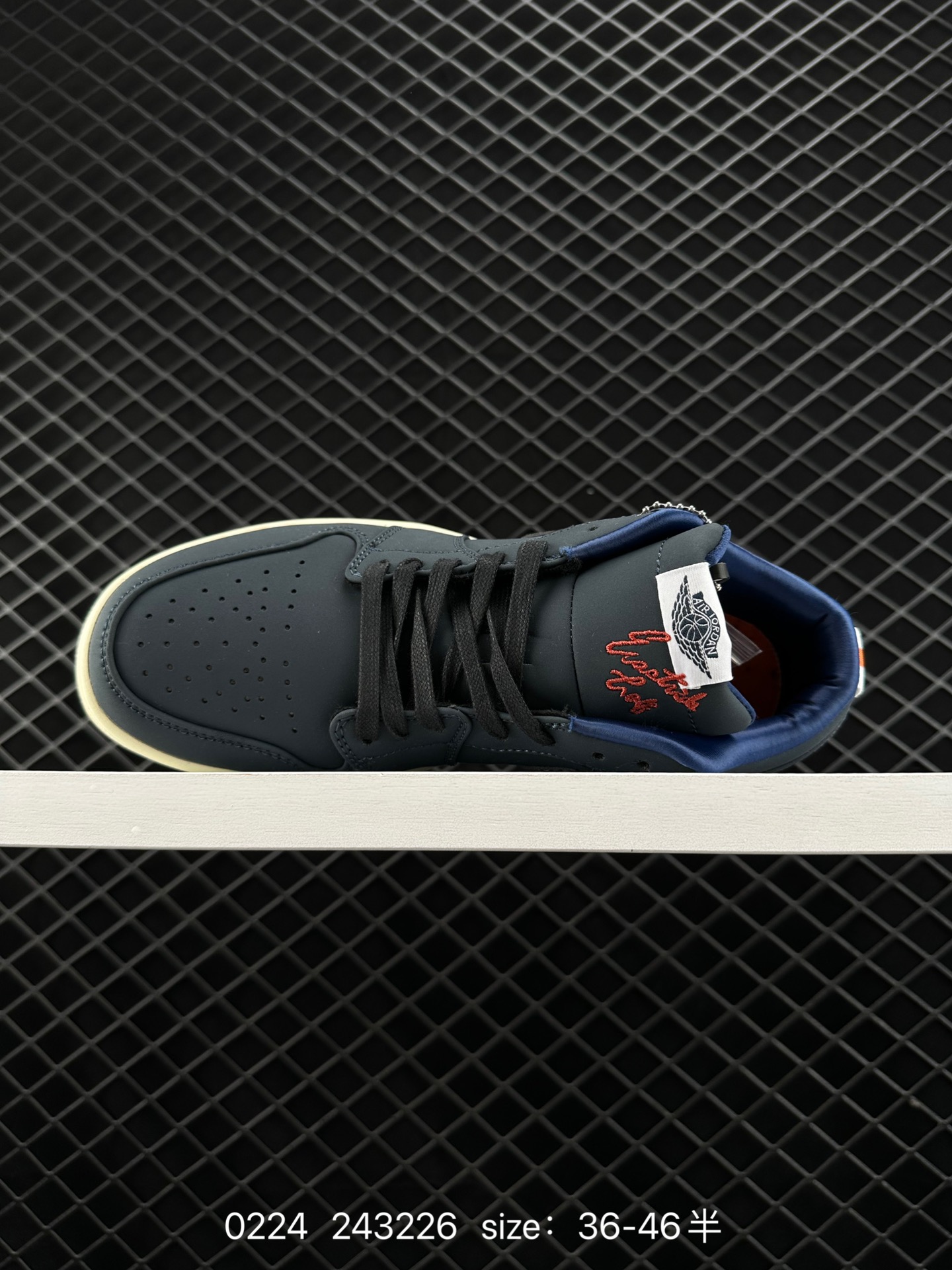 Nike Air Jordan 1 Low AJ1